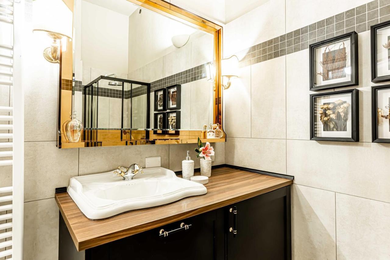 Casa Colonna Romantic Apartment Corso Di Porta Ticinese 밀라노 외부 사진