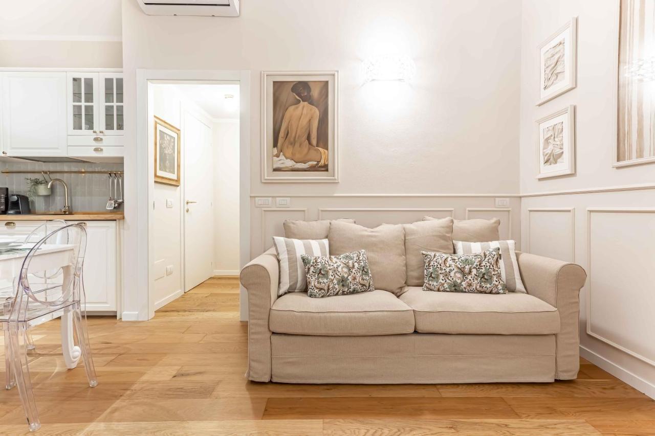 Casa Colonna Romantic Apartment Corso Di Porta Ticinese 밀라노 외부 사진